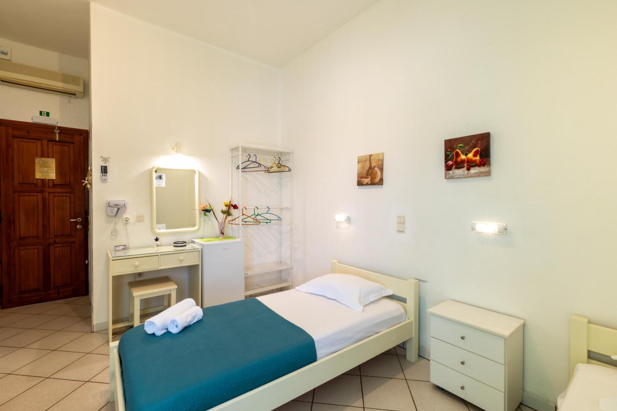 Froudi Rooms Kamares  Luaran gambar