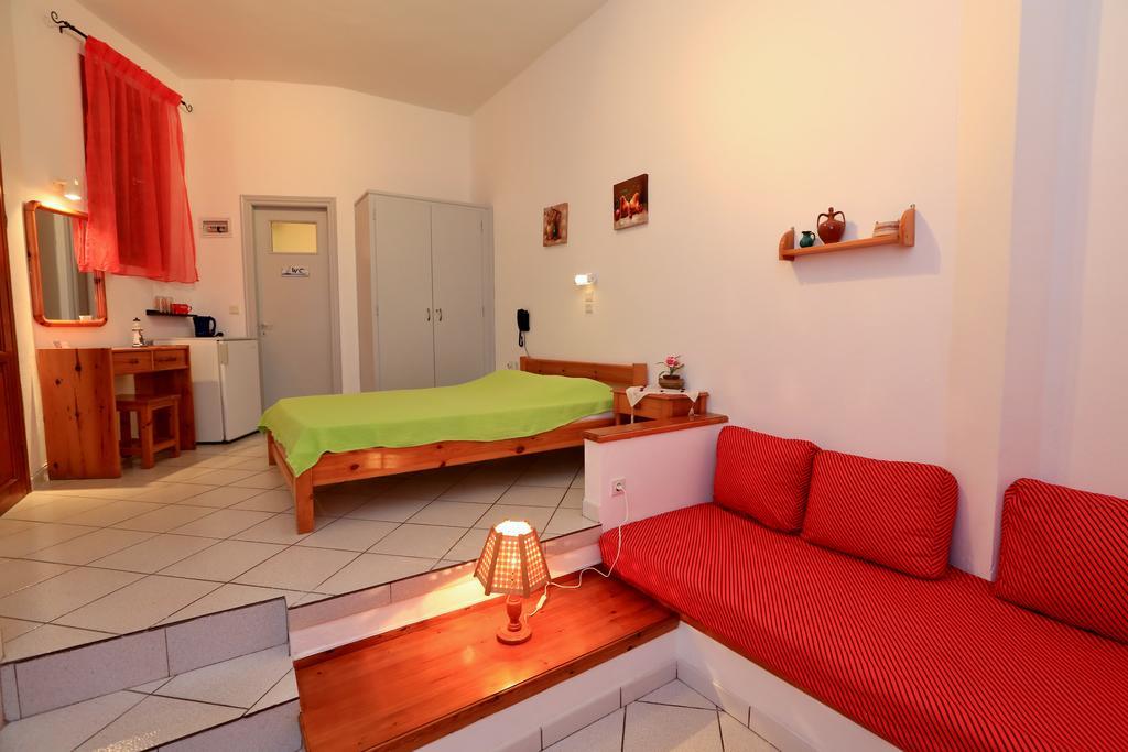 Froudi Rooms Kamares  Luaran gambar